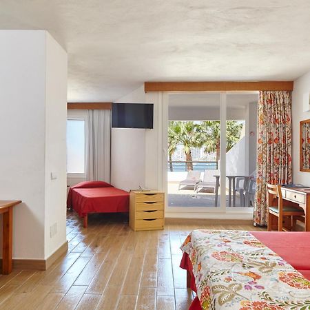 Sant Antoni de Portmany Apartamentos Ses Savines מראה חיצוני תמונה