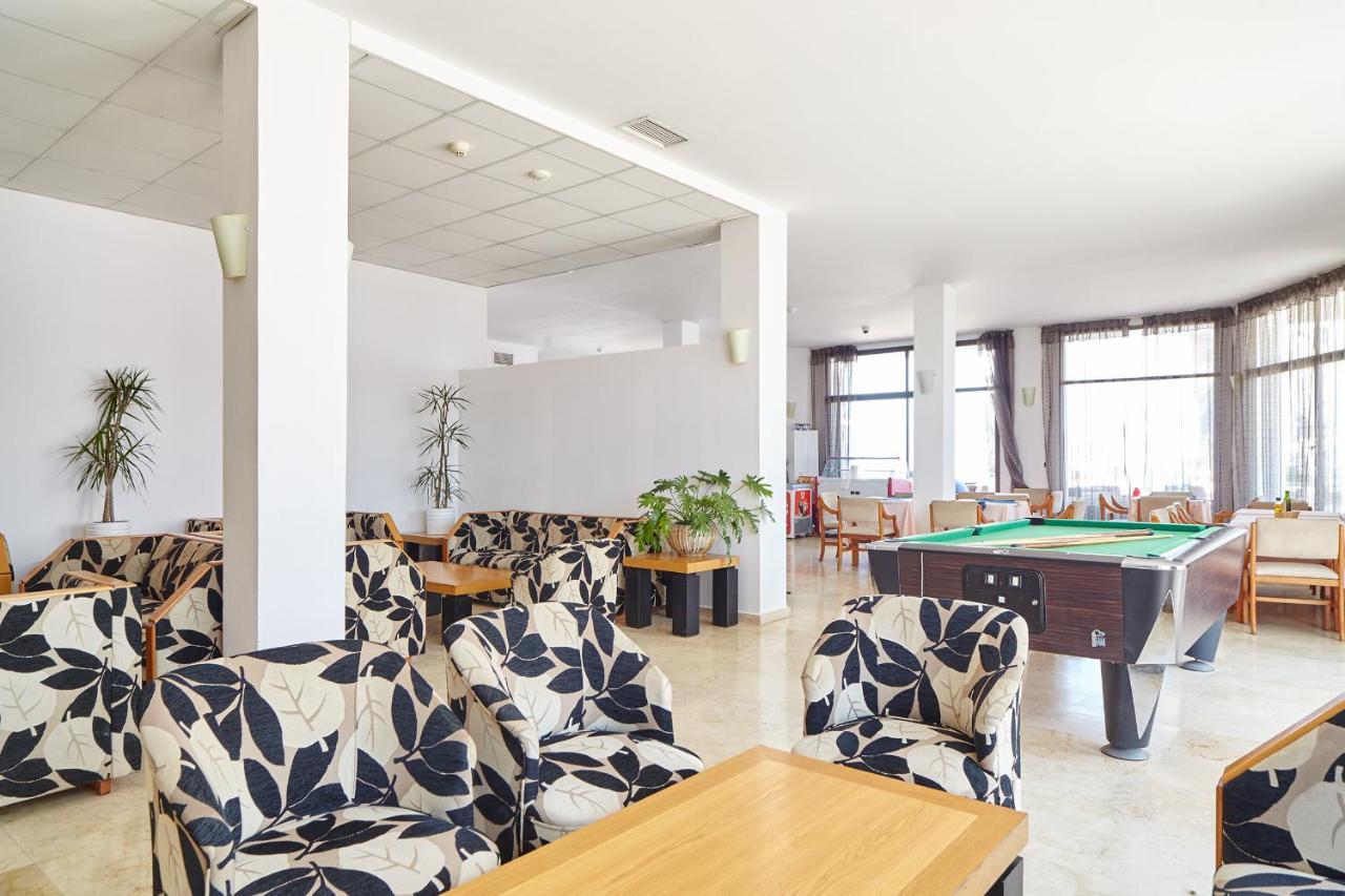 Sant Antoni de Portmany Apartamentos Ses Savines מראה חיצוני תמונה